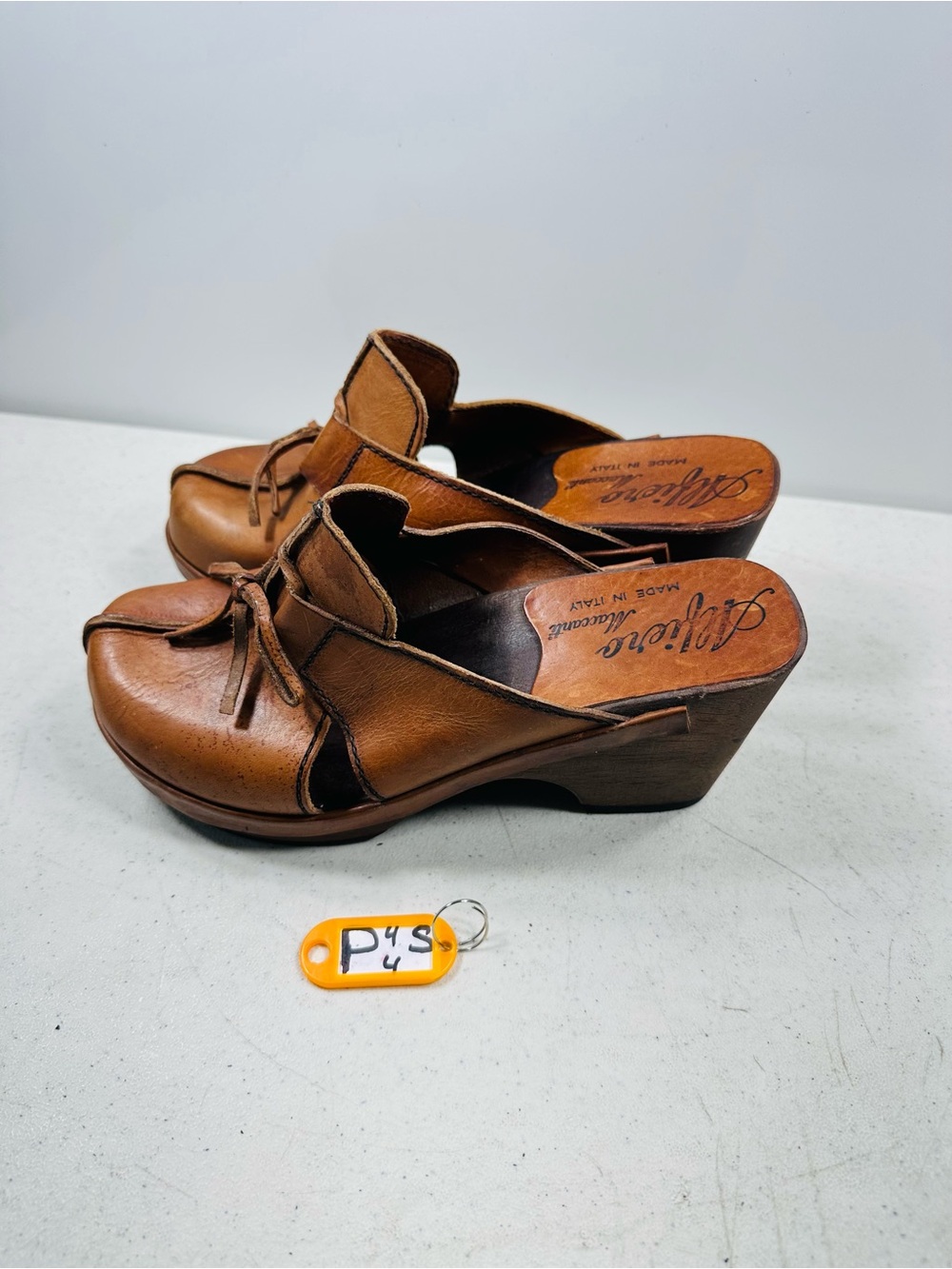Alfiero Maccanti brown leather clogs made in Italy size 7
